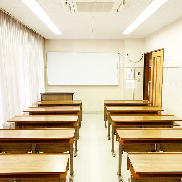 名進研 金山校 の内観画像