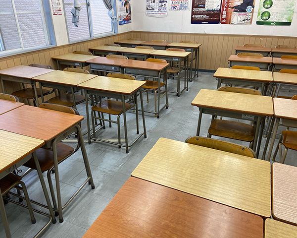 九大進学ゼミ 鳥栖校 の内観画像