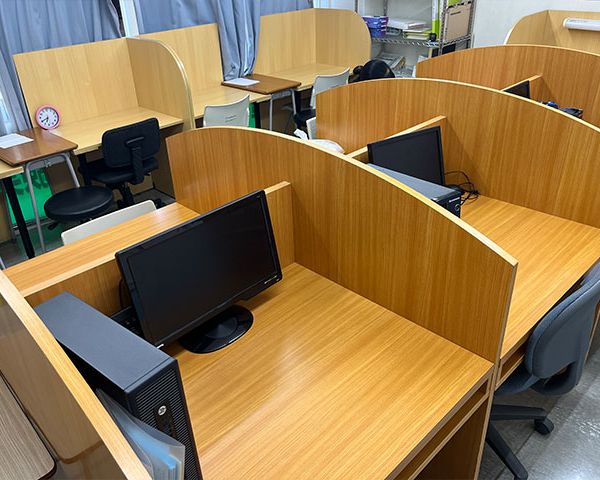 九大進学ゼミ 宇部校 の内観画像