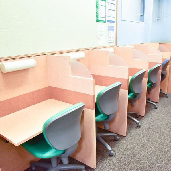 栄光の個別ビザビ ビザビ王子校 の内観画像