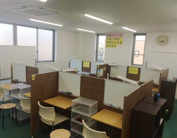 ナビ個別指導学院 知多校 の内観画像