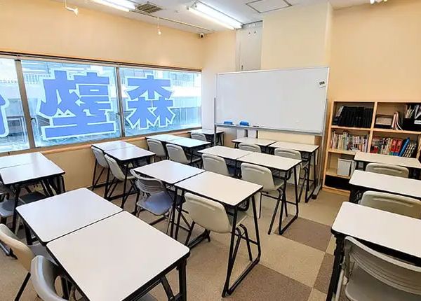 個別指導なら森塾 鶴見校 の内観画像