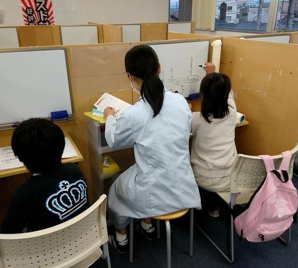 ナビ個別指導学院 富士校 の内観画像