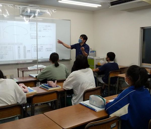 明修塾 倉田教室 の内観画像