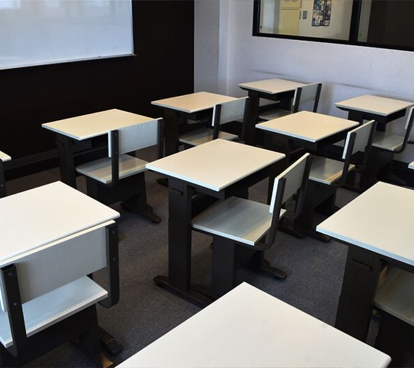 いずみ塾　集団指導コース 稲葉校 の内観画像