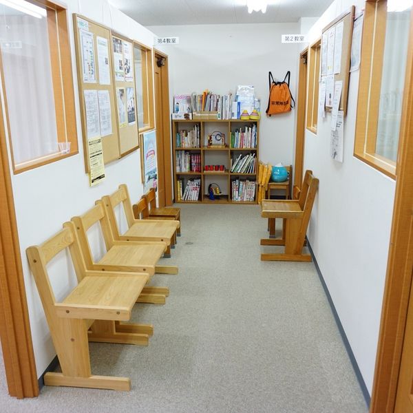 幼児教育チャイルド・アイズ 上甲子園校 の内観画像