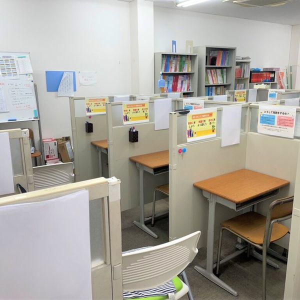 個別指導ＷＡＭ 六十谷校 の内観画像