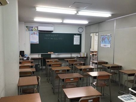 伸学舎 津田校 の内観画像