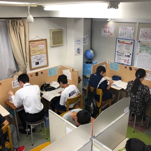 ベスト個別指導塾 小平教室 の内観画像