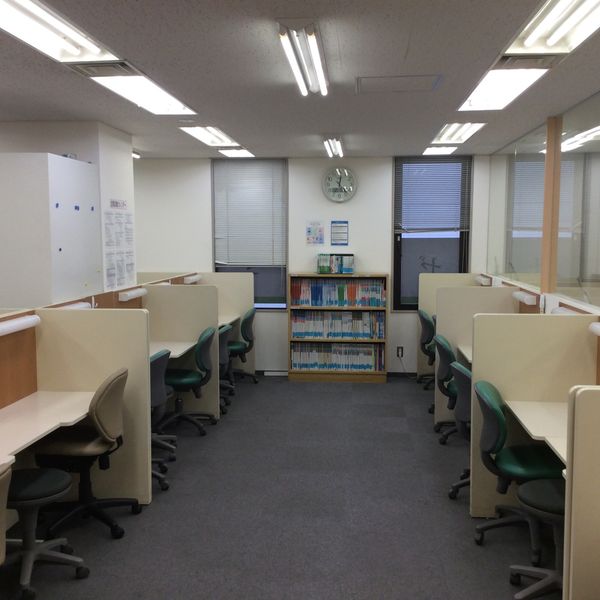 栄光の個別ビザビ ビザビ三軒茶屋校 の内観画像