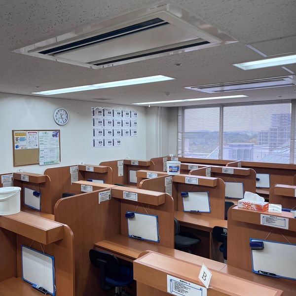 ECCの個別指導塾ベストワン 西神南校 の内観画像