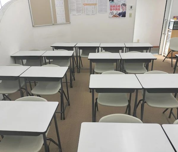 第一ゼミナール 柏原校 の内観画像