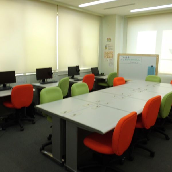 リード進学塾 音羽校 の内観画像