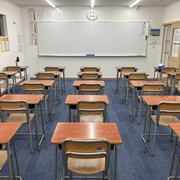 リード進学塾 土岐駅前校 の内観画像