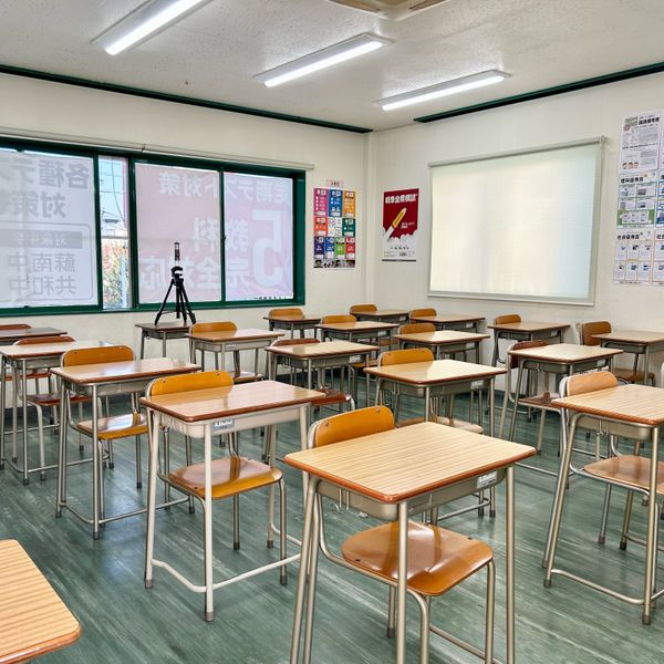 リード進学塾 可児校 の内観画像