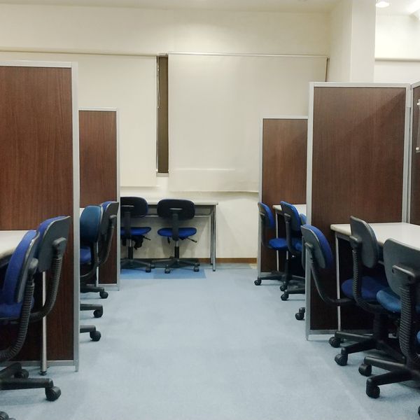 個別指導　スクールＩＥ 柏原駅前校 の内観画像