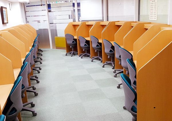 馬渕教室（高校受験） 高田校 の内観画像