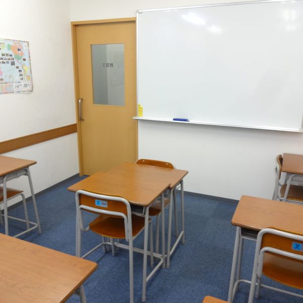 個別指導の田中学習会 大元校 の内観画像