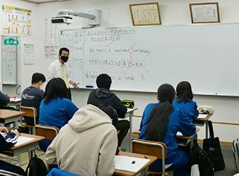 ベスト学院進学塾 西若松教室 の内観画像