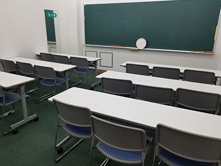ベスト学院自立館 鎌田教室 の内観画像
