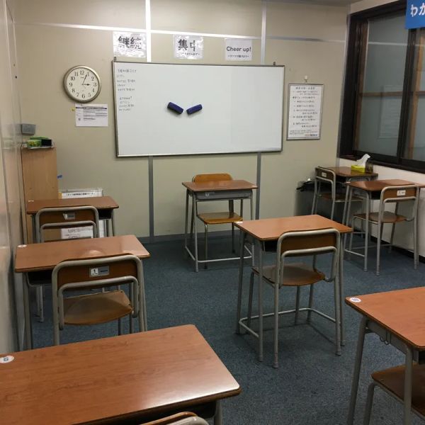 対話式進学塾 1対1ネッツ 古賀駅前校 の内観画像