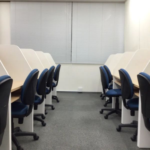 対話式進学塾 1対1ネッツ 健軍校 の内観画像