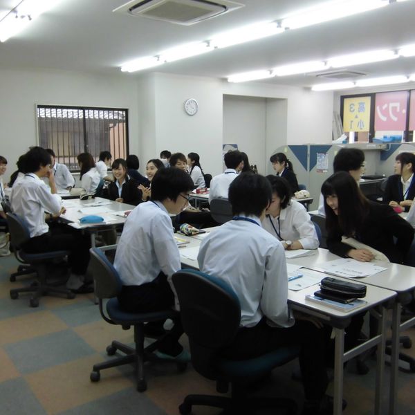 京進の個別指導スクール・ワン 学園前教室 の内観画像