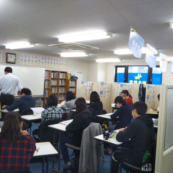 個別指導の明光義塾 麻生教室 の内観画像