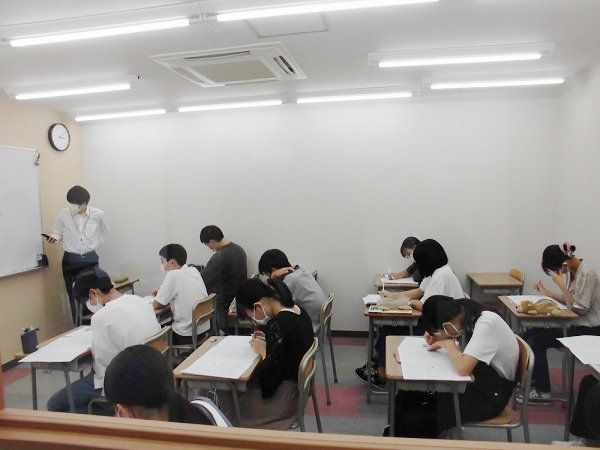 個別指導　スクールＩＥ 八潮中央校 の内観画像