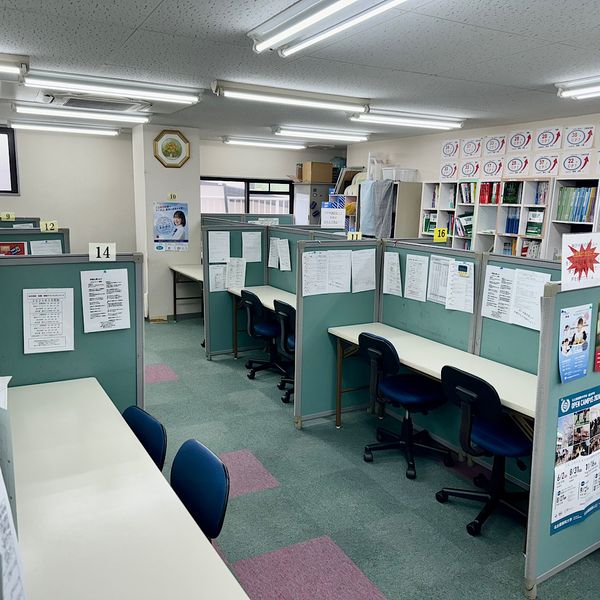 個別指導　スクールＩＥ 一つ山校 の内観画像