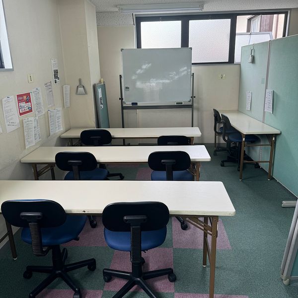 個別指導　スクールＩＥ 一つ山校 の内観画像