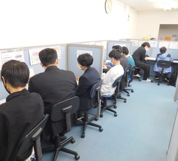 個別指導 スクールIE 栗東校 の内観画像