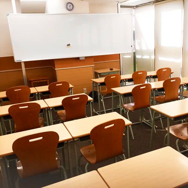 栄光ゼミナール 笹塚校 の内観画像