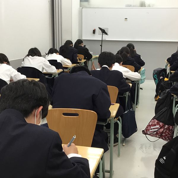 栄光ゼミナール イオン中山校 の内観画像