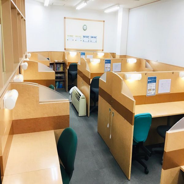 栄光の個別ビザビ ビザビ東大赤門前校 の内観画像