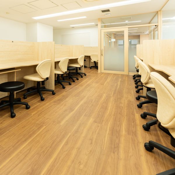 栄光の個別ビザビ ビザビ麻布十番校 の内観画像