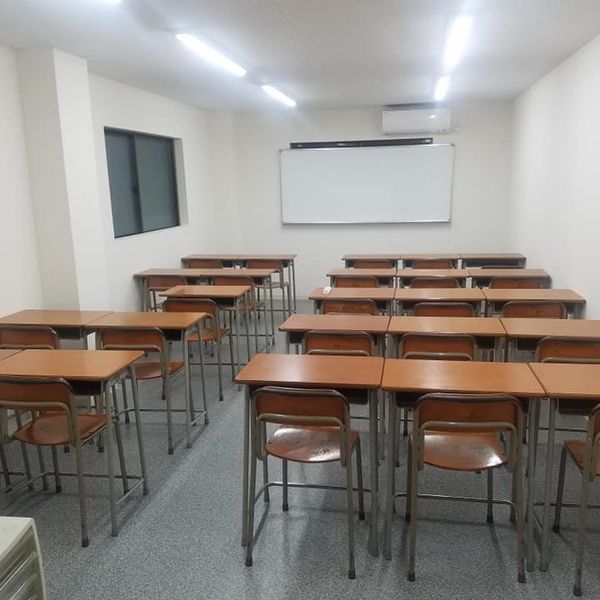 エフォール 本校 の内観画像