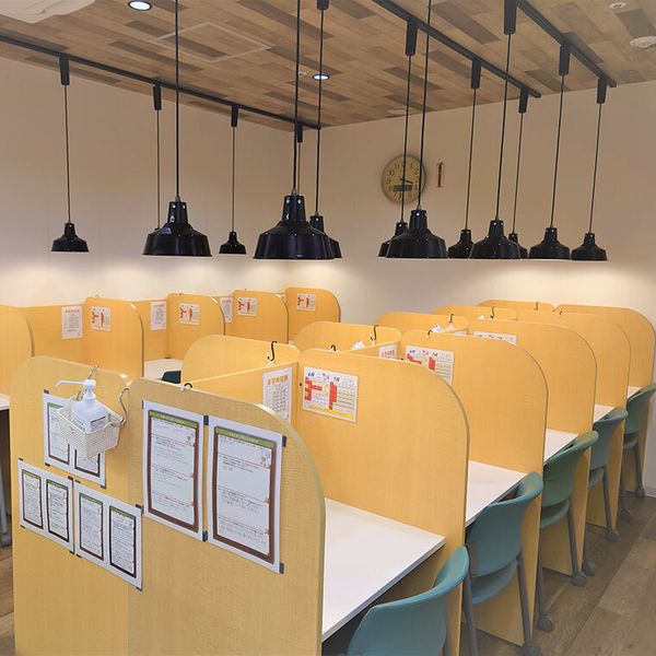 成基の個別教育ゴールフリー 草津教室 の内観画像