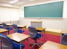 四谷学院 福岡天神校 の内観画像