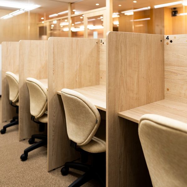 栄光の個別ビザビ ビザビ横浜校 の内観画像