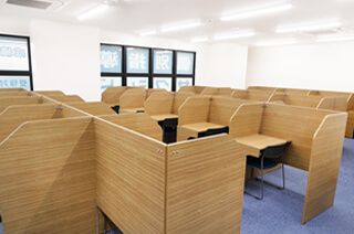 個別指導学院サクシード 川和町校 の内観画像