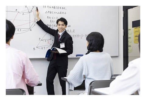 早稲田アカデミー大学受験部 たまプラーザ校 の内観画像