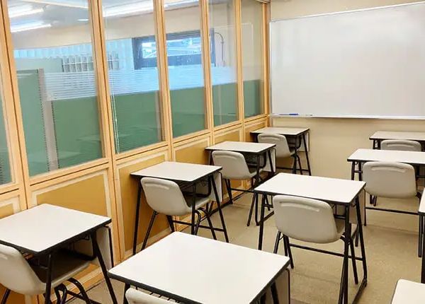 個別指導なら森塾 大宮東口校 の内観画像