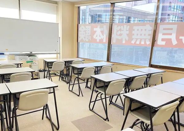 個別指導なら森塾 新小岩校 の内観画像