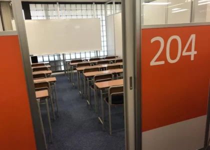 臨海セミナー 小中学部 鶴ヶ峰 の内観画像