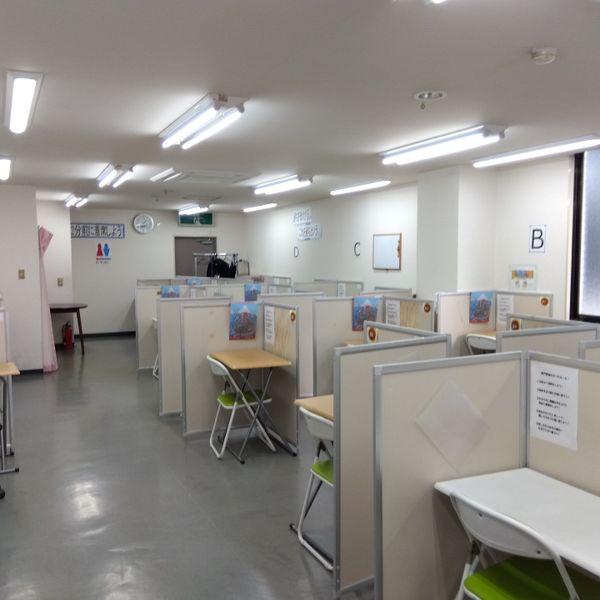 毎日個別塾　５－Ｄａｙｓ 余戸校 の内観画像