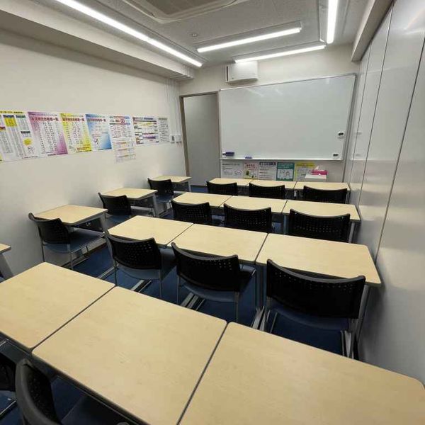 興学社学園　プリンス進学院 町田校 の内観画像