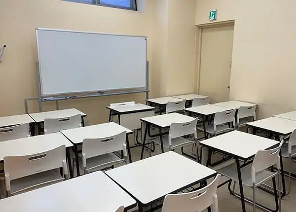 個別指導なら森塾 浦安校 の内観画像