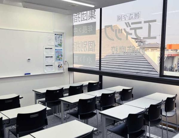 エディック・創造学園 エディック伊川谷校 の内観画像