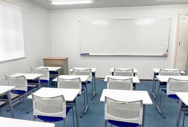 能開センター 津島校 の内観画像